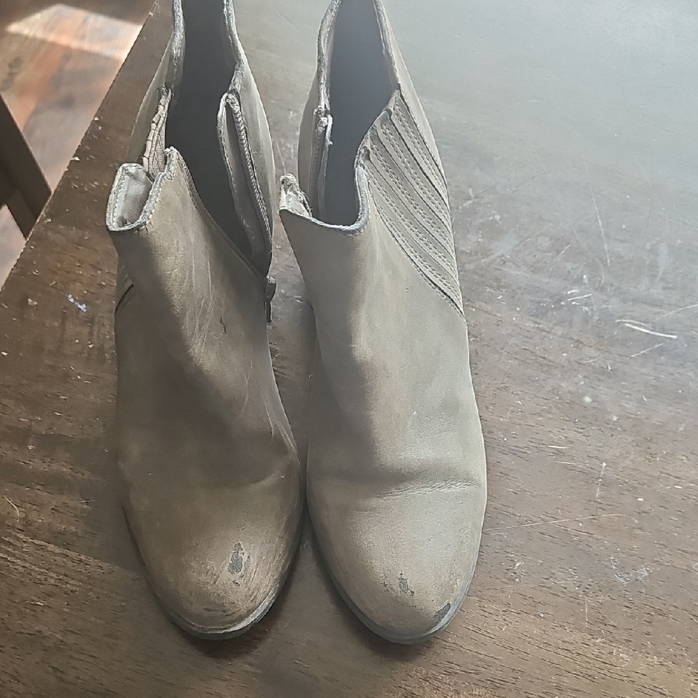 Women's Tan Ankle Boots